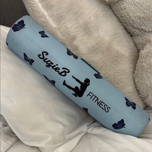 SuzieB Fitness Blue Yoga Mat with Butterfly Design